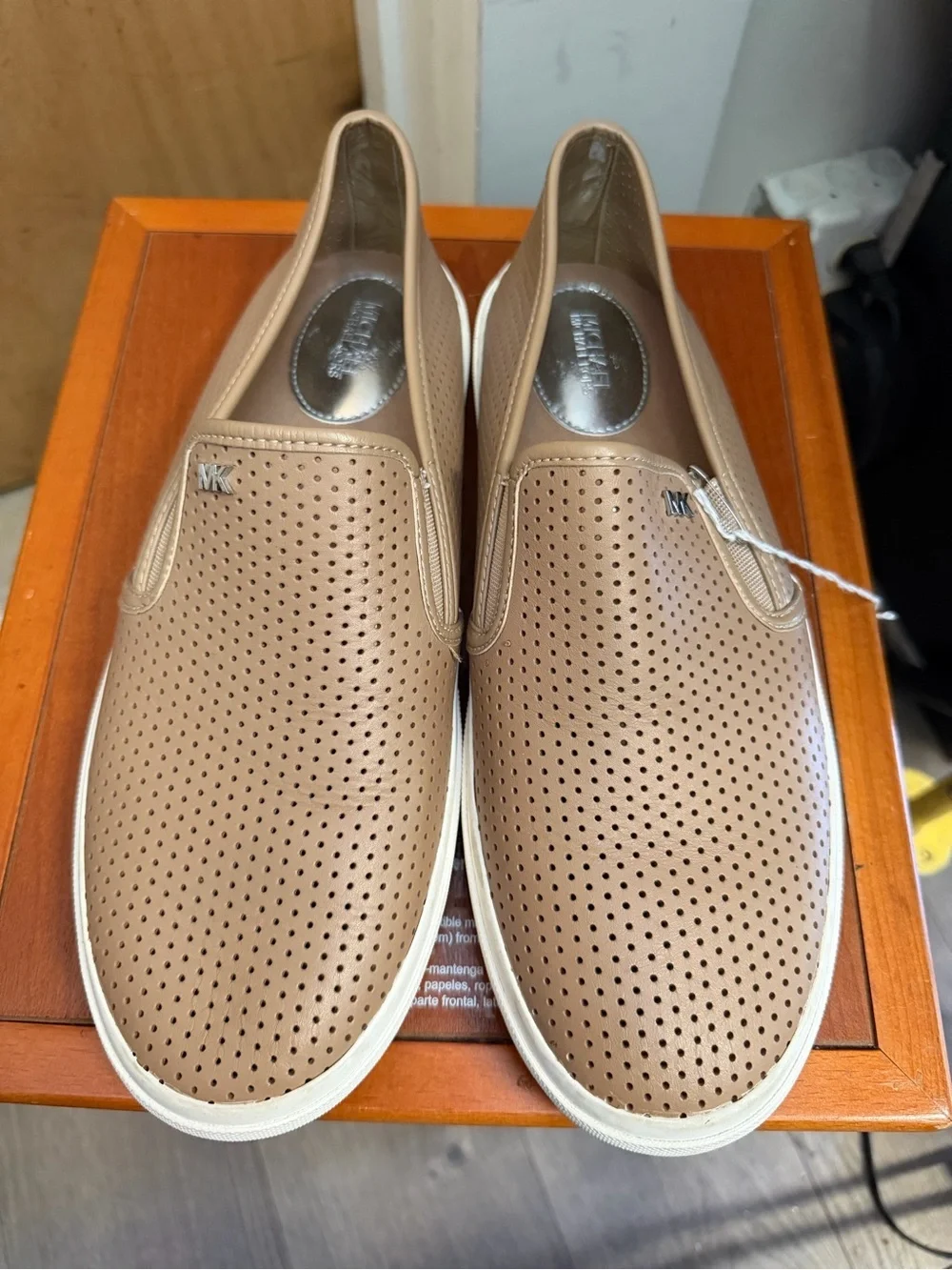 MICHAEL KORS Women’s Perforated Taupe Slip On Sneakers. Size 9.5 US